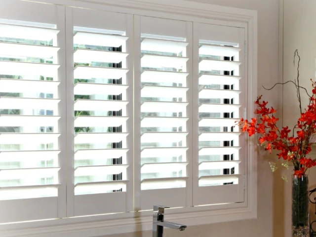 Plantation shutters sale 01