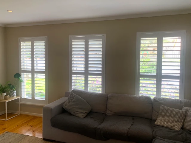 Plantation shutters sale 06